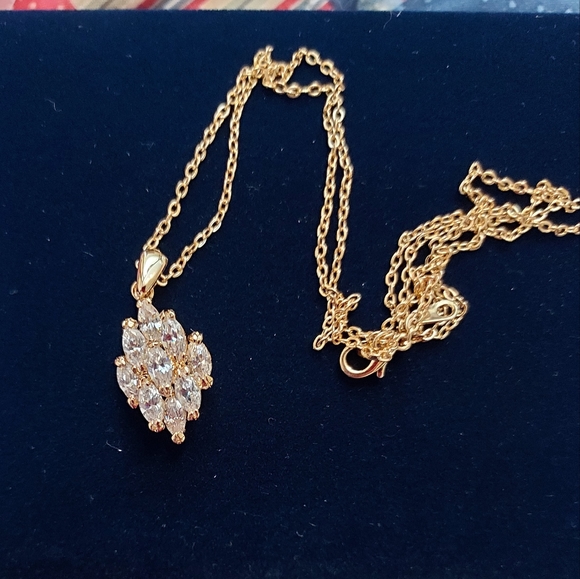 Lindenwold Jewelry Lindenwold Simulated Diamonds 4k Ge Necklace And